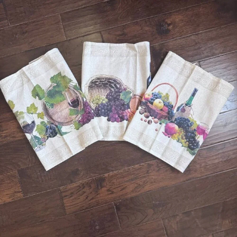 NWOT! European Linen Kitchen Towel Set of 3 – Harvest & Wine Theme
